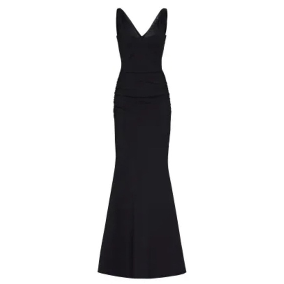 La Petite Robe di Chiara Boni
Black Lace Illusion Gown size 48R or size 12 - Picture 5 of 15